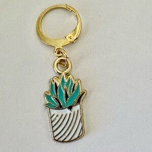 Gold and Green Plant Keychain
